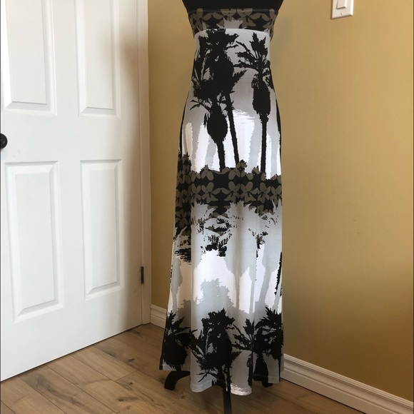 NWT-Women’s Tommy Bahama Scenic Palm Bandeau twist front cup Maxi dress X-small. - Picture 5 of 11